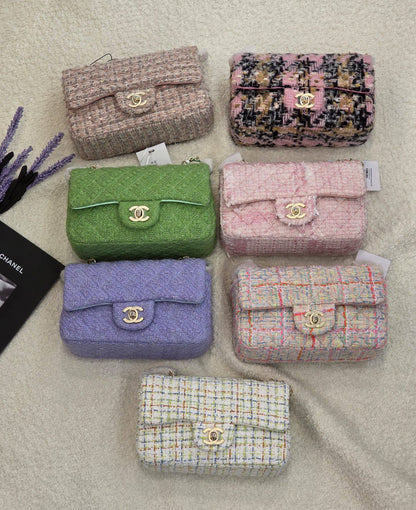 YSL 
Master
         18Cm
230 dhs🌺

Zain131
♥️♥️♥️
Chanel