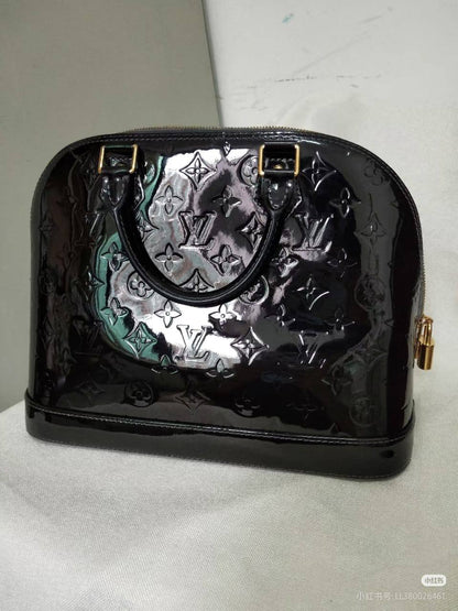 LV Master
For Price 👇 WTSP Text Zain 0568585901

Zain10
♥️♥️♥️