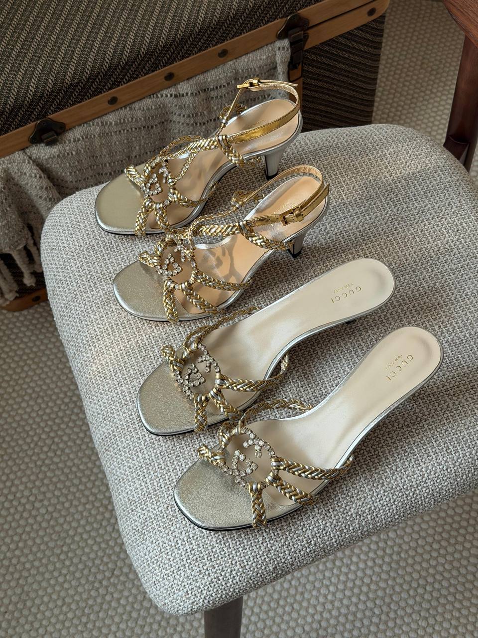 GUCCI 
Size: 36 to 42
Super master quality 
450 dhs🇦🇪

Zain198
♥️♥️♥️