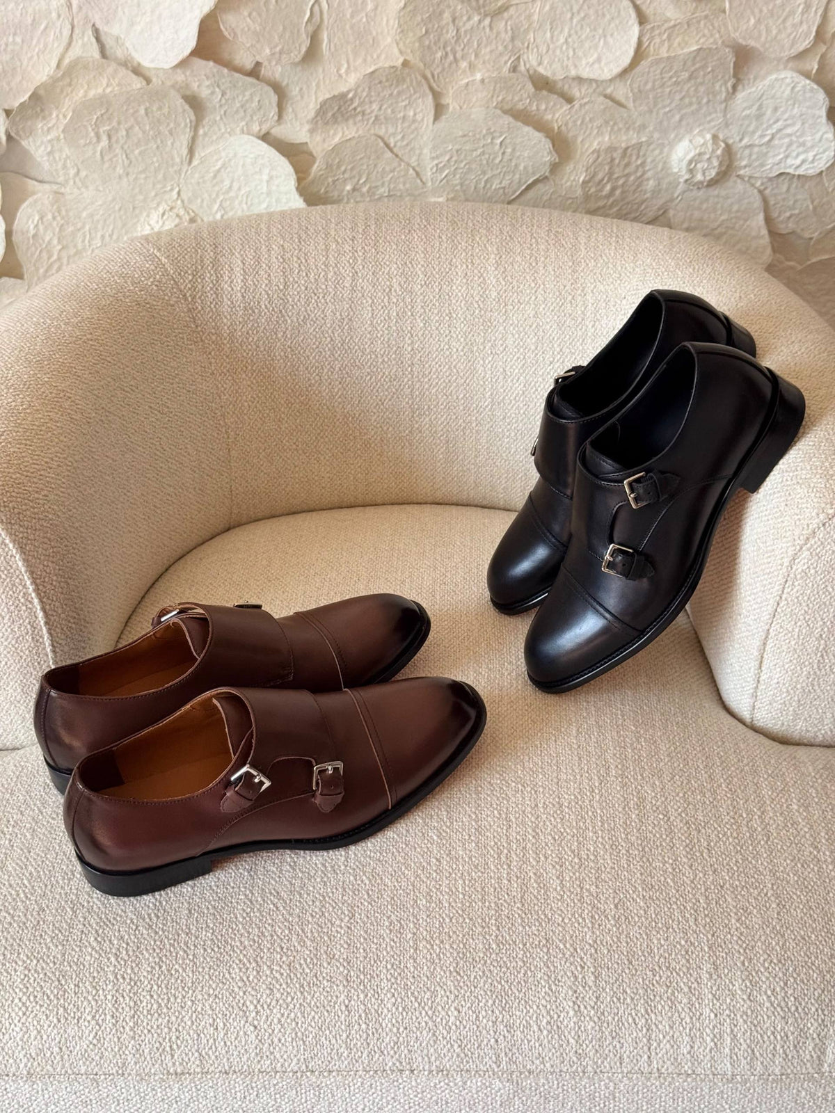 Hermes LOAFER 

VIP QUALITY 

SIZE: 40 TO 46 

630 dhs🇦🇪🇦🇪

Zain185
♥️♥️♥️