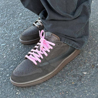 Jordan x Travis Scott Air Jordan 1 Low OG "Velvet Brown" 🤎
36-45 AVAILABLE🤩
240 dhs🗽

Zain242
♥️♥️♥️
