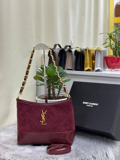 YSL
SIZE………. 26CM🌷
95 dhs🪙🌨️

With BOX✅
🎁🎁🎁

Zain244
♥️♥️♥️