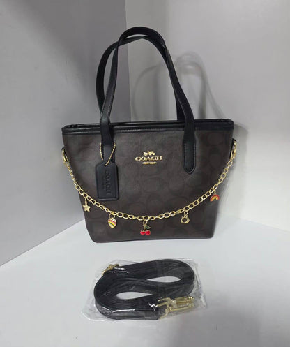 Coach
75 dhs✅

Zain232
♥️♥️♥️