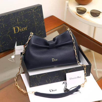 DIOR 
110 dhs✅

Zain44
♥️♥️♥️