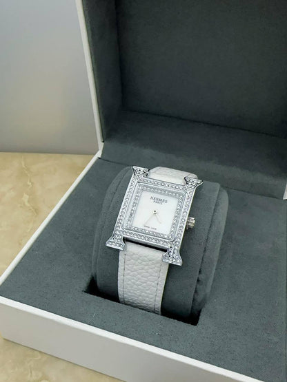 New Stock watches
65 dhs🪙

Zain45
♥️♥️♥️