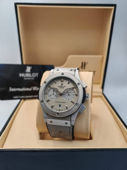 Hublot Men 
85 dhs❤️

Zain08
♥️♥️♥️