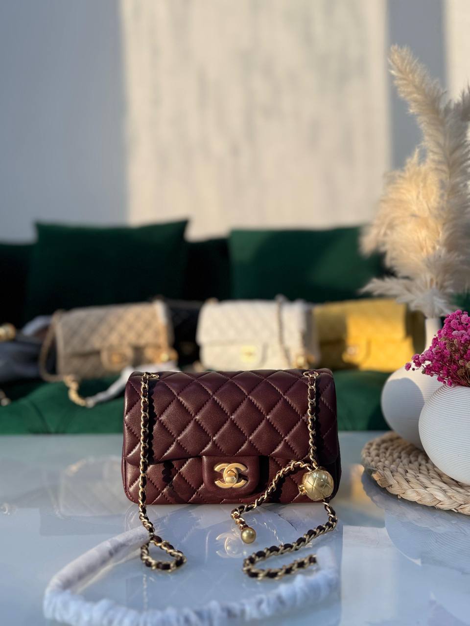 Chanel  ✨💥
Available original box 📦 
With full packing 🎀🎀
Super high quality 💥💥
For Price 👇 WhatsApp✅
0568585901 
0507557372
0552275751 Owner Zain 👌

Zain283
♥️♥️♥️