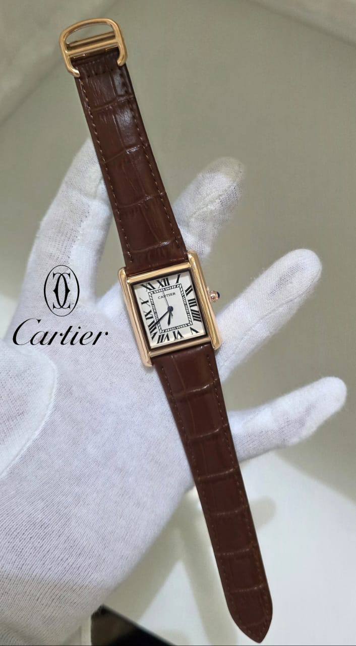 Cartier
65 dhs🪙🌨️
*Battery*

Zain29
♥️♥️♥️