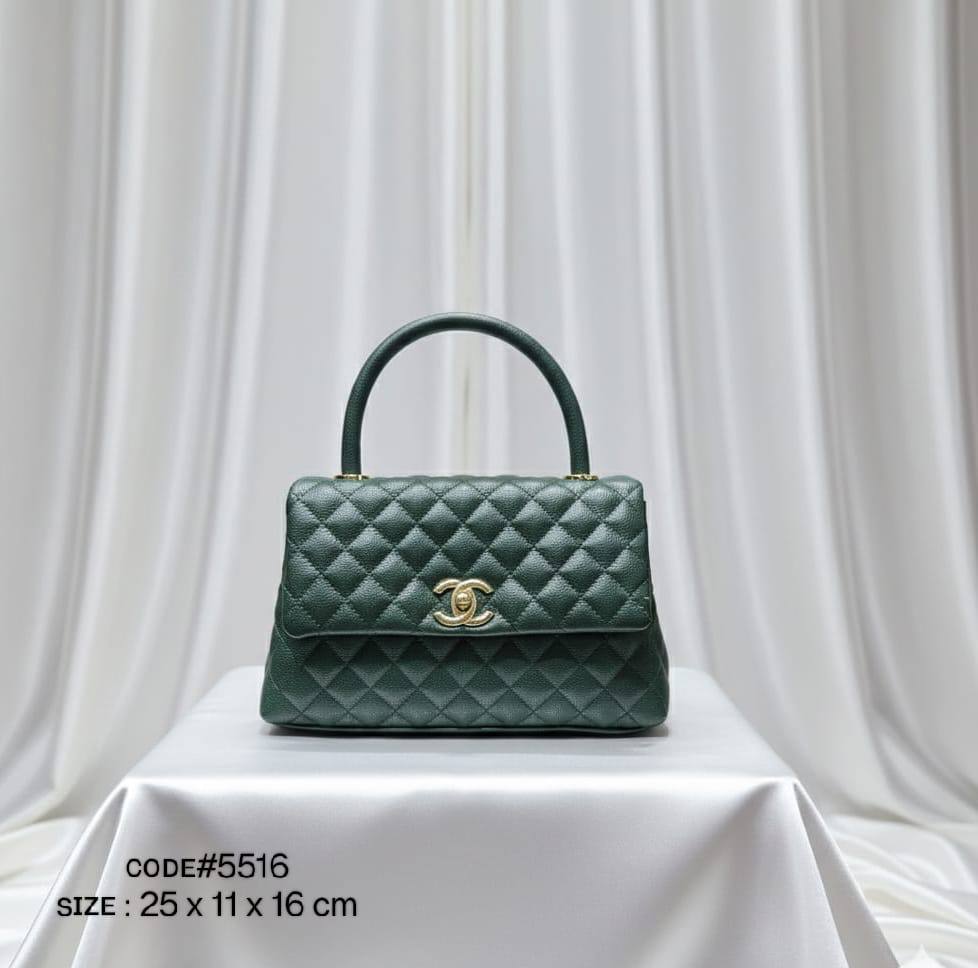 CHANEL  COCO
ᴛᴏᴘ ʜᴀɴᴅʟᴇ ʙᴀɢ
ᴄᴀᴠɪᴀʀ ʟᴇᴀᴛʜᴇʀ ᴍᴀᴛᴇʀɪᴀʟ
ɢᴏʟᴅ ᴄʜᴀɪɴ ʟᴇᴀᴛʜᴇʀ sᴛʀᴀᴘ
sɪᴢᴇ: 25 cm
ᴡɪᴛʜ BOX
🎁🎁🎁

85 dhs🪙💕

Zain31
♥️♥️♥️