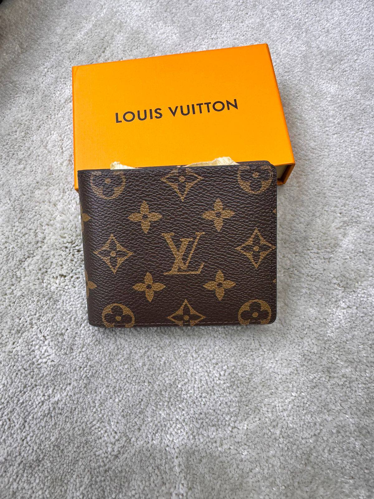 LV 
Wallets
Master
For Price 👇 WTSP Text Zain 0568585901

Zain111
♥️♥️♥️