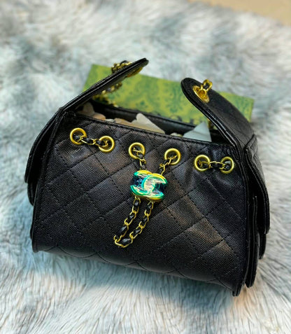 CHANNEL 

AVAILABLE
SIZE 22CM
NO BOX
HIGH QUALITY
110 dhs🇦🇪🇦🇪🇦🇪

Zain331
♥️♥️♥️
