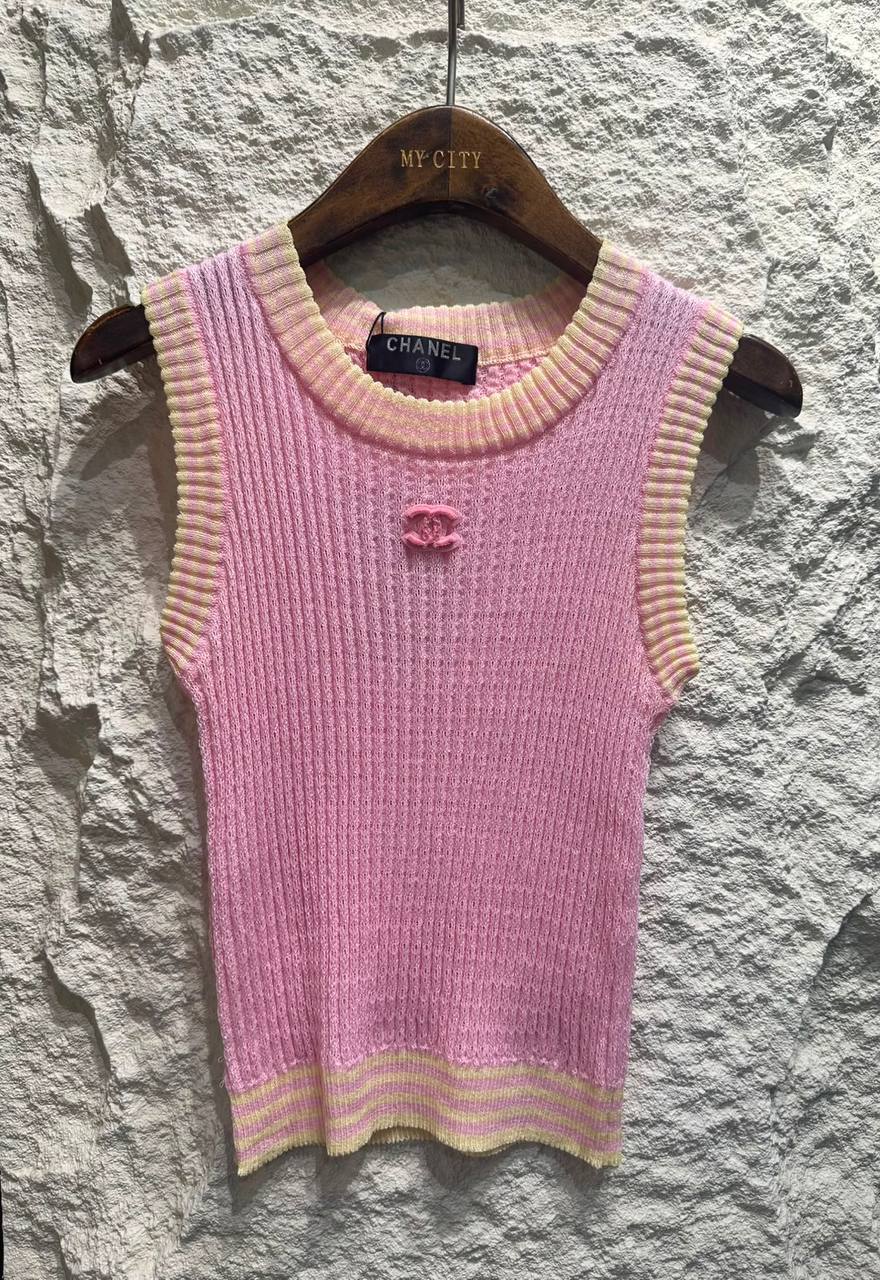 CHANEL
Women’s Top
Master Quality 
SML
210 dhs✅

Zain276
♥️♥️♥️