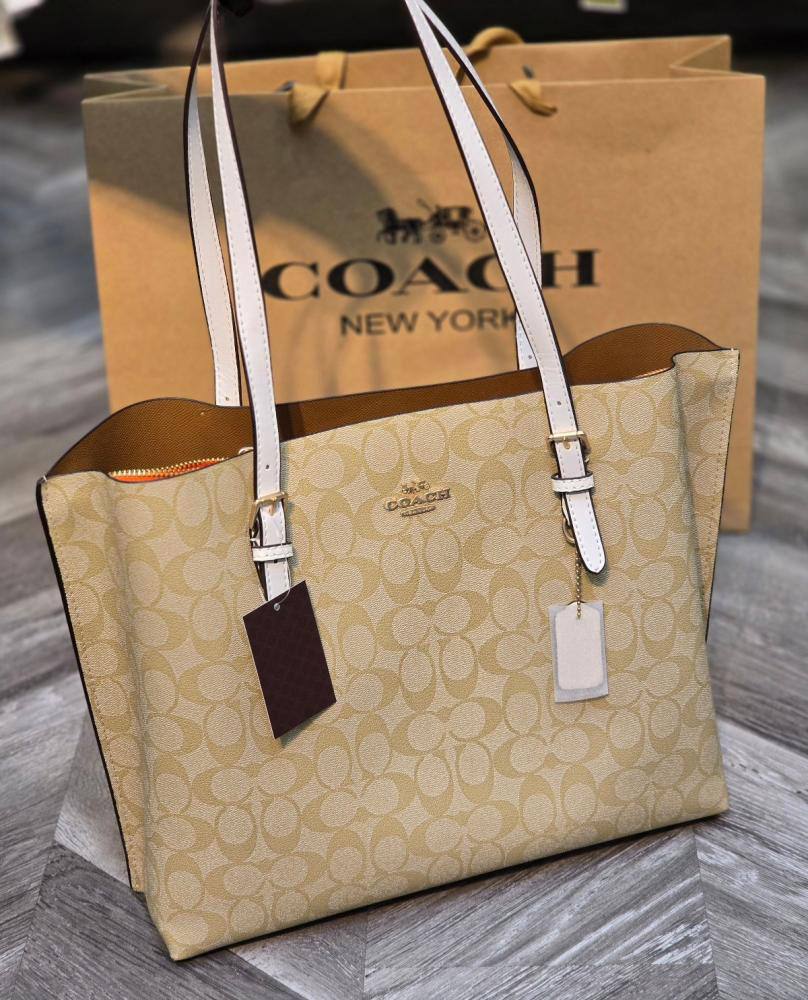 Coach 
Master
25cm 
195 dhs🪙🌨️

Zain248
♥️♥️♥️