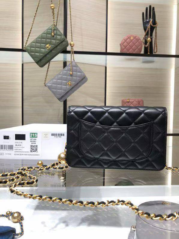Chanel CC Pearl Crush Wallet On Chain✅*
*Size 20 cm*
For Price 👇 WhatsApp✅
0568585901 
0507557372
0552275751 Owner Zain 👌

Zain274
♥️♥️♥️