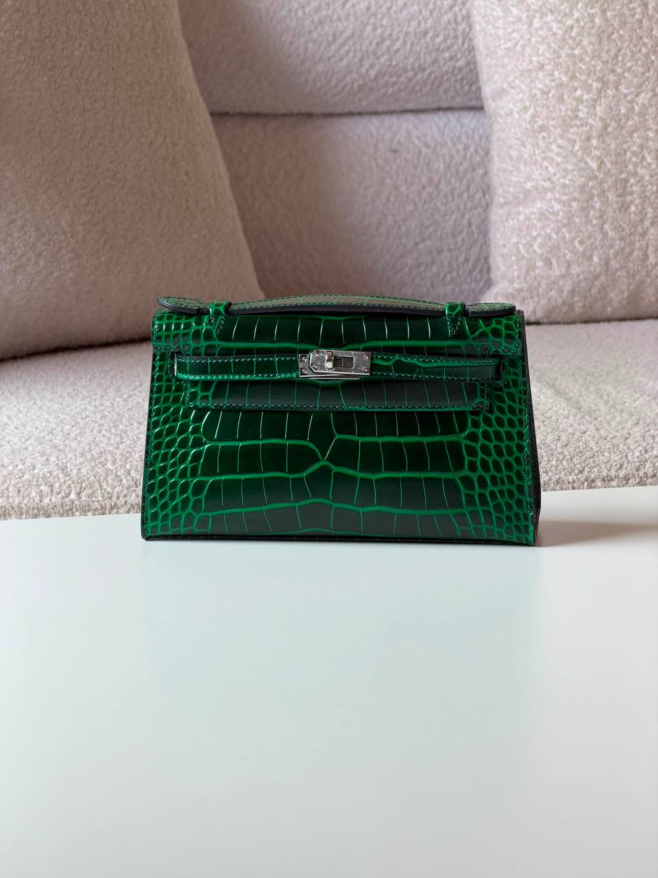 Hermes pochette 21cm💥Master quality ✅with box📦
610 dhs💓

Zain52
♥️♥️♥️