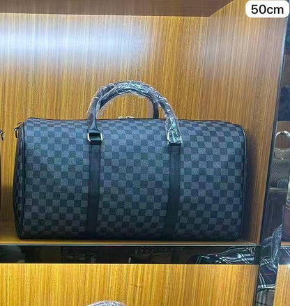 ✈️ Brand Travel Bag
Good quality
Size : 50 * 29 cm
70 dhs🗽

Zain115
♥️♥️♥️