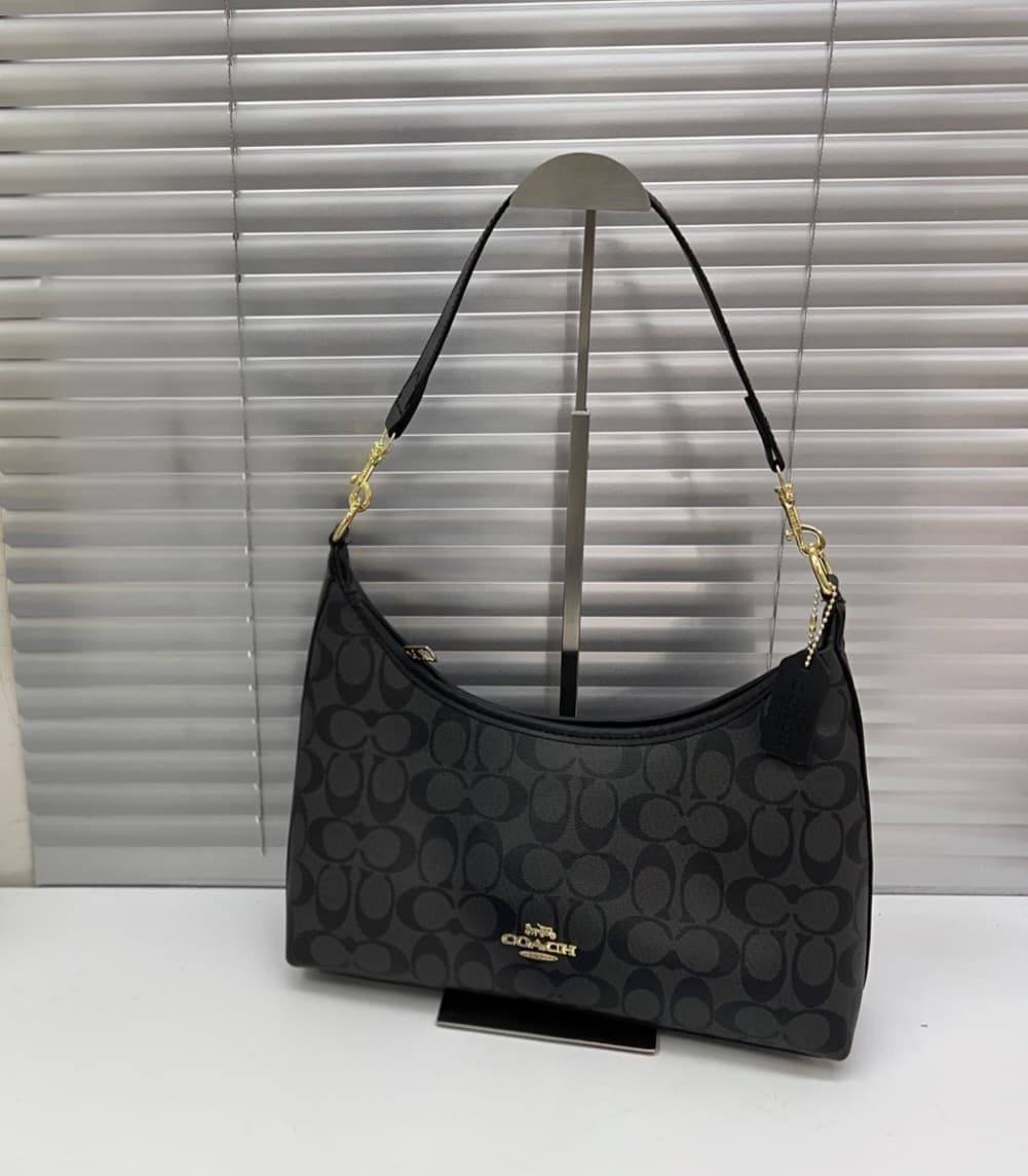 Coach 
70 dhs🇦🇪🇦🇪

Zain232
♥️♥️♥️