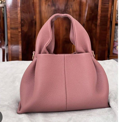 Polene 
New

95 dhs🇦🇪

With box
🎁🎁🎁

Size25cm

Zain06
♥️♥️♥️