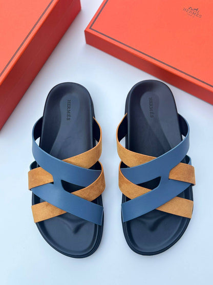 Hermes slipper   (Men )
110 dhs💓 
Size 40-46

Zain55
♥️♥️♥️