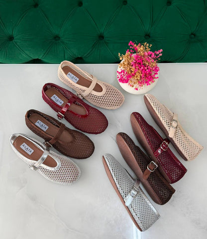 Alaia
Vip quality 
Size:36 to 41
450 dhs🇦🇪🇦🇪

Zain113
♥️♥️♥️