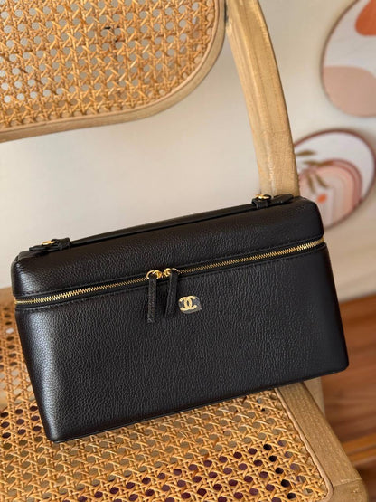 New Collection✨✨✨
CHANEL
19cm 330 dhs🇦🇪🇦🇪
22cm 340 dhs🇦🇪🇦🇪
29cm 350 dhs🇦🇪🇦🇪
*MASTER QUALITY*
With box🎁

Zain167
♥️♥️♥️