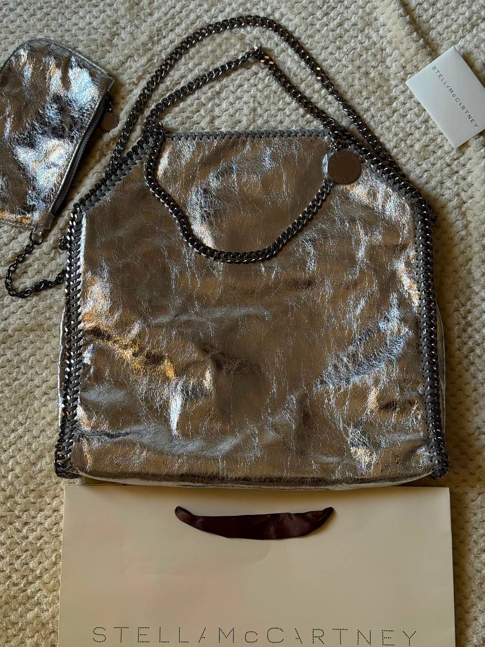STELLA McCARTNEY
37cm
380 dhs🇦🇪🇦🇪
Top quality

Zain167
♥️♥️♥️
