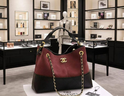 CHANEL
95 dhs🪙🌨️
Good Quality

Zain90
♥️♥️♥️