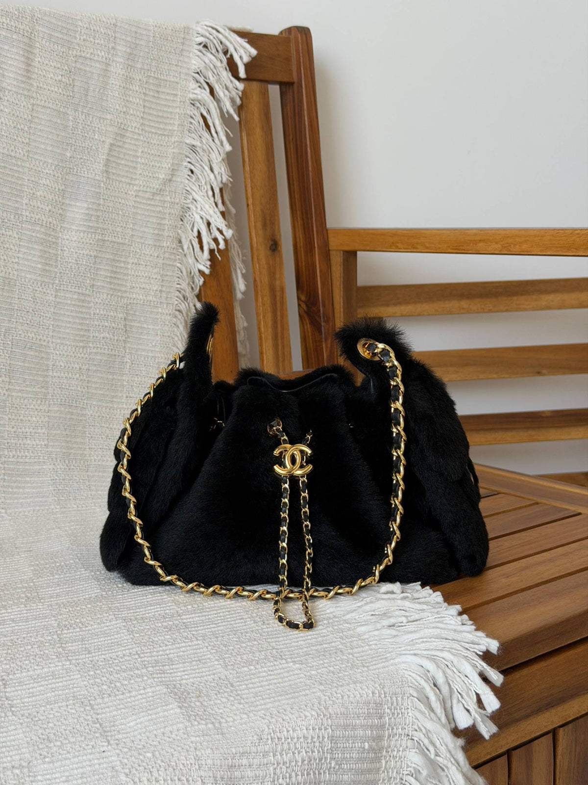 Chanel
Available Now
Vip Quality - Top Notch
Chanel Pony Hair 22-25 CM

For Price 👇 WhatsApp✅
0568585901 
0507557372
0552275751 Owner Zain 👌

Zain317
♥️♥️♥️