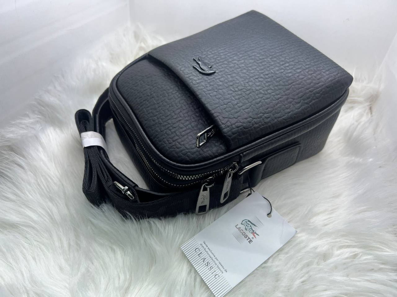 Unisex Bags
High Quality
85 dhs✅

Zain182
♥️♥️♥️