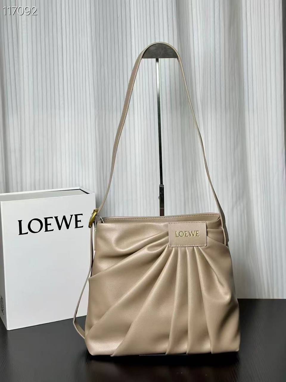 Loewe
Master
340 dhs✅
#30cm💕🥳💁‍♂️

Zain228
♥️♥️♥️