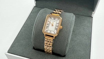 New ladies watch’s
60 dhs🪙💚

Zain45
♥️♥️♥️
