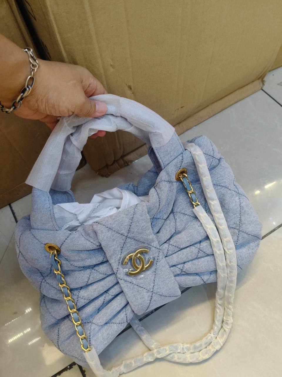 Chanel
Master🌺🌺
230 dhs✅

Zain10