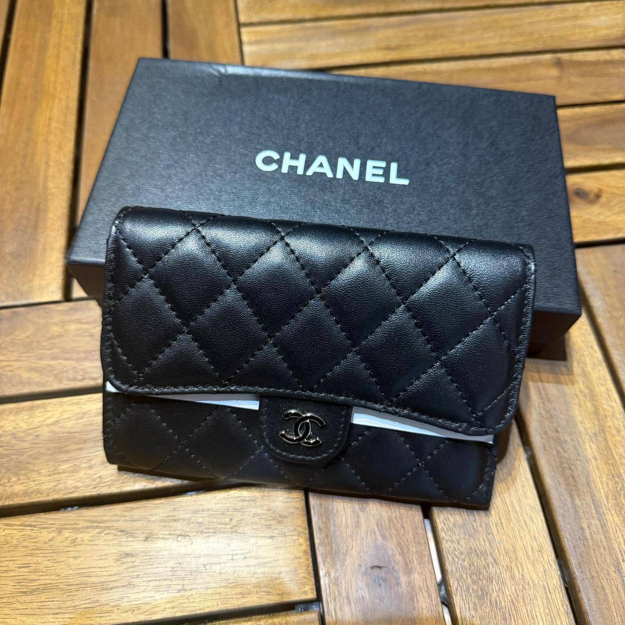*NEW COLLECTION*

*WOMEN WALLET*

*MASTER QUALITY*

180 dhs🪙💕

Zain202
♥️♥️♥️