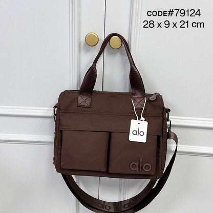 Alo Handle Bag
ʜᴀɴᴅʟᴇ ᴄʀᴏssʙᴏᴅʏ
ᴢɪᴘᴘᴇʀ ᴛʏᴘᴇ
ғᴀʙʀɪᴄ ᴍᴀᴛᴇʀɪᴀʟ
ᴡɪᴛʜ ᴛʀɪᴍ ʟᴏɴɢ sᴛʀᴀᴘ
ʟᴀʀɢᴇ sɪᴢᴇ : 28 cm

75 dhs✅

Zain31
♥️♥️♥️