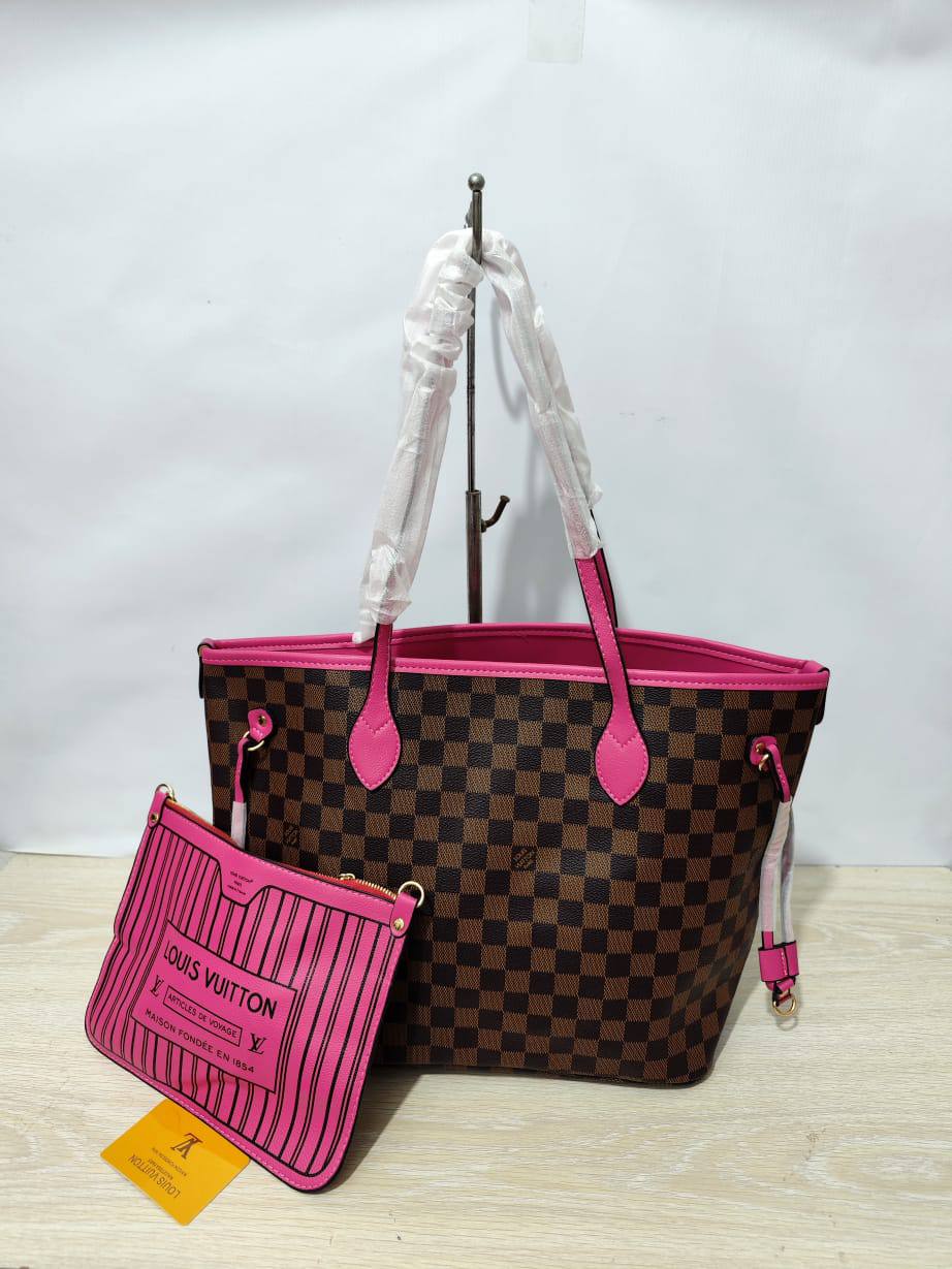 Bags
95 dhs✅
high quality

Zain26
♥️♥️♥️