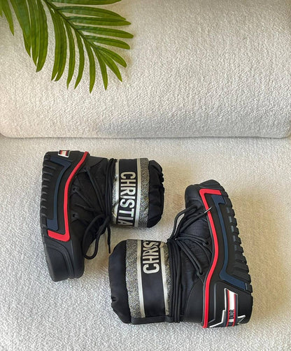 DIOR 
SuperMaster Quality 💯
750 dhs🪙💚
Size: 36-41 💥

Zain171
♥️♥️♥️