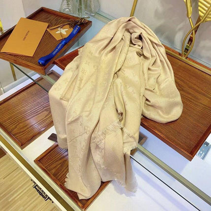 Cotton scarf 
45 dhs🪙🌨️

Zain93
♥️♥️♥️