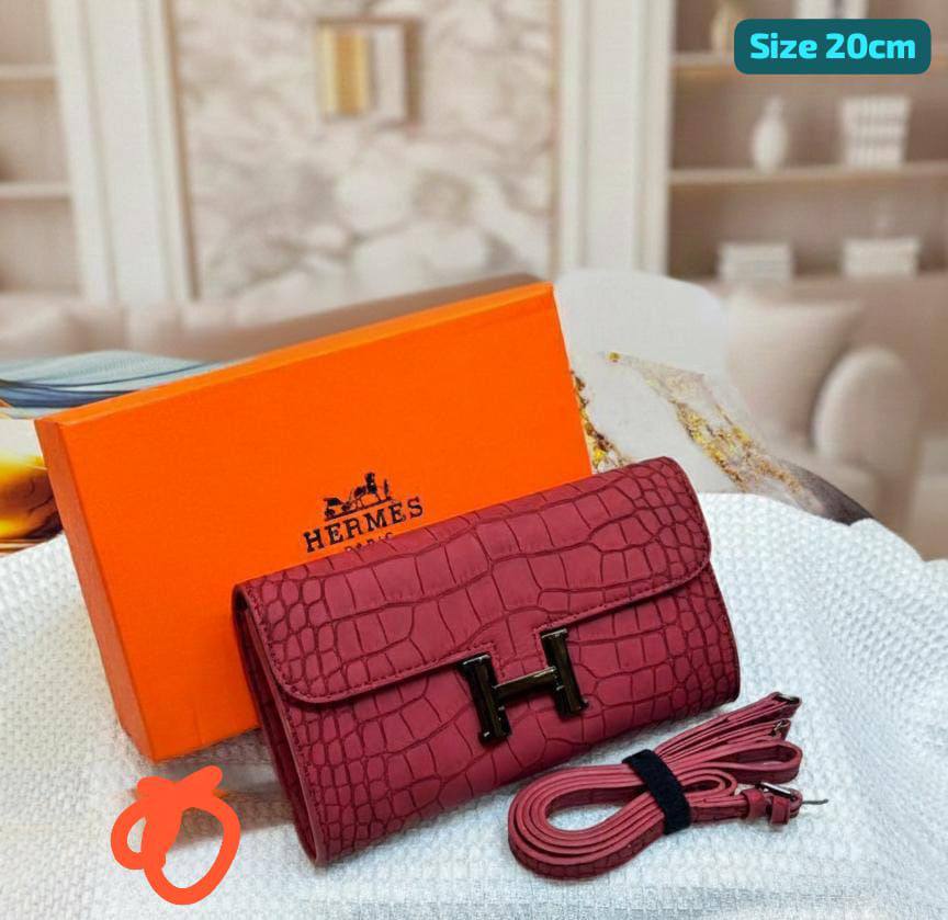 Hermes

Best quality

With box’s
🎁🎁🎁

85 dhs🌺
size 20cm

Zain158
♥️♥️♥️