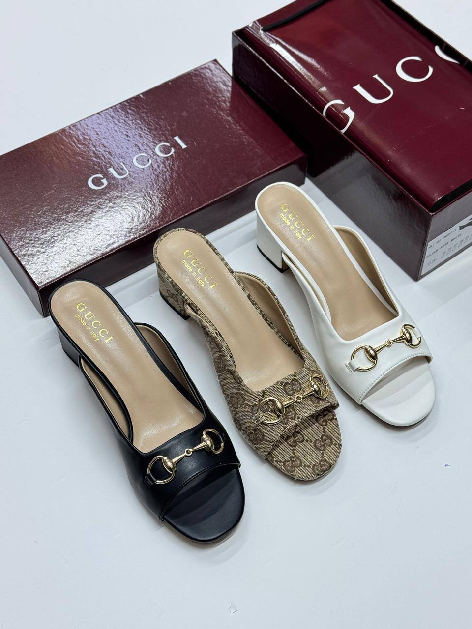 𝐆𝐔𝐂𝐂𝐈 𝐇𝐄𝐄𝐋𝐒
💯high quality
Size 36-37-38-39-40-41
110 dhs❣️

Zain86
♥️♥️♥️