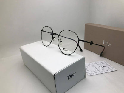 Sunglasses
60 dhs🪙🖤

Zain126
♥️♥️♥️