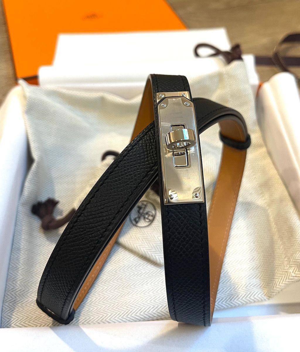 Hermes Belt

With box 
🎁🎁🎁

65 dhs❣️

Zain93
♥️♥️♥️