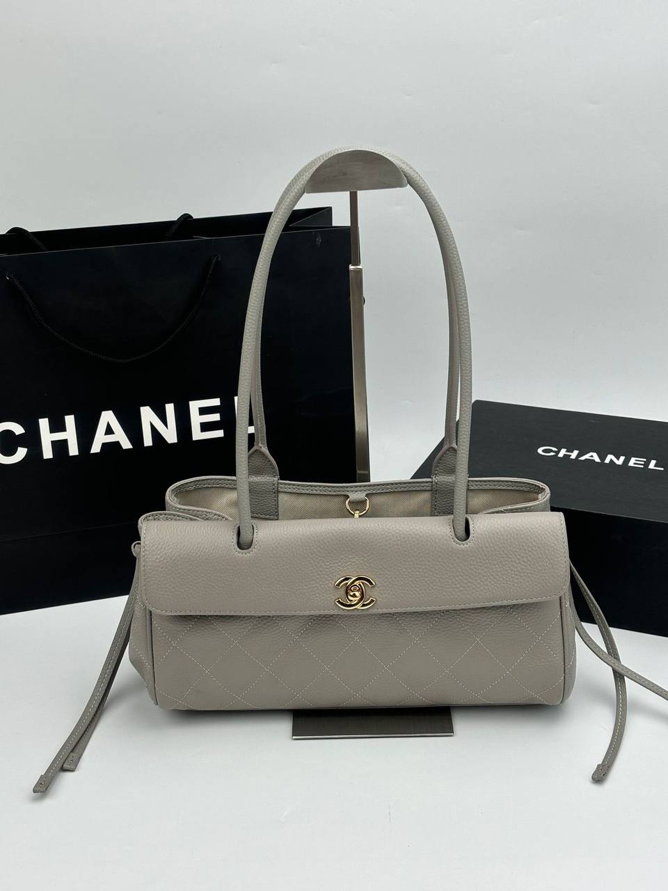Chanel
Master
320 dhs✅

Zain114
♥️♥️♥️