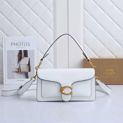 Coach 

105 dhs🪙🌨️
With box 
🎁🎁🎁

Zain253
♥️♥️♥️