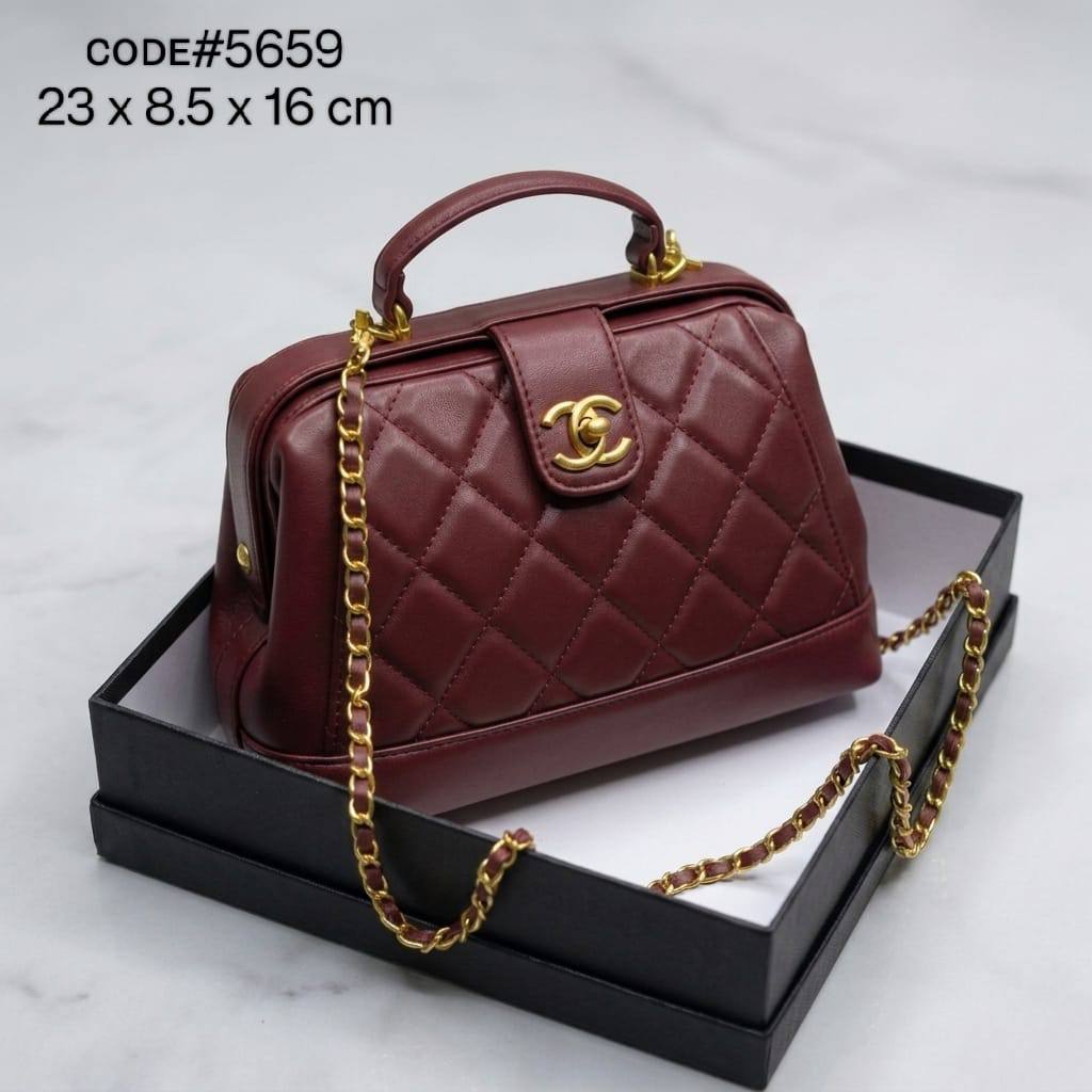 CHANEL ᴛᴏᴘ ʜᴀɴᴅʟᴇ
ᴄʟᴜᴛᴄʜ sᴀᴛᴄʜᴇʟ ʙᴀɢ
ᴡɪᴛʜ ʟᴏɴɢ ᴄʜᴀɪɴ ʙᴇʟᴛ
ɢᴏʟᴅ ʜᴀʀᴅᴡᴀʀᴇ
sɪᴢᴇ : 23 cm
ᴡɪᴛʜ BOX
🎁🎁🎁

85 dhs✅

Zain31
♥️♥️♥️