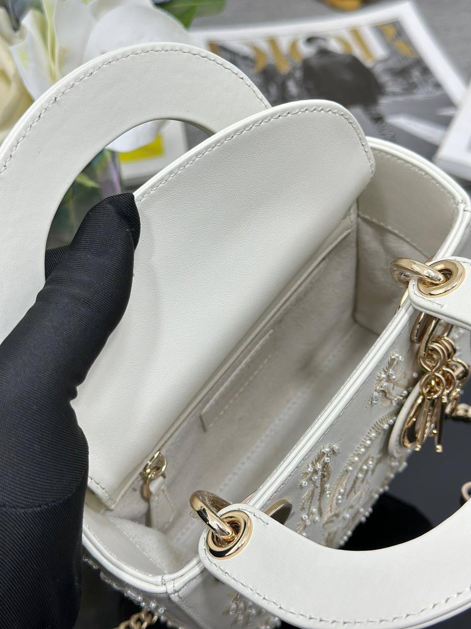 DIOR ✨💕✨
💯
SuperMaster Quality 🔥🔥
Available Now ❤️❤️❤️
For Price 👇 WhatsApp✅
0568585901 
0507557372
0552275751 Owner Zain 👌

Zain121
♥️♥️♥️