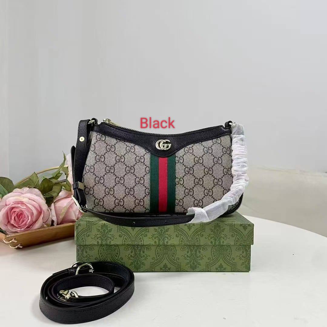 Gucci 

100 dhs🇦🇪🇦🇪

with box

Zain235
♥️♥️♥️