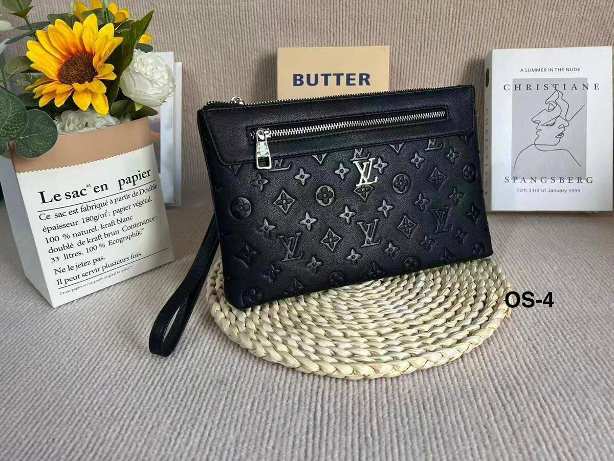 Gucci
Lv
Burberry
Coach
Ysl
Hermes
Prada
Goyard
Fendi

105 dhs🇦🇪🇦🇪🇦🇪

Zain182
♥️♥️♥️