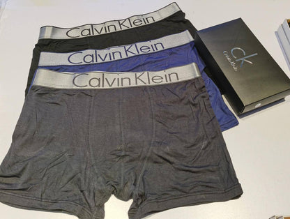 underwear Brands
40 dhs✅
size：L.XL.XX.XXXL 

Zain161
♥️♥️♥️