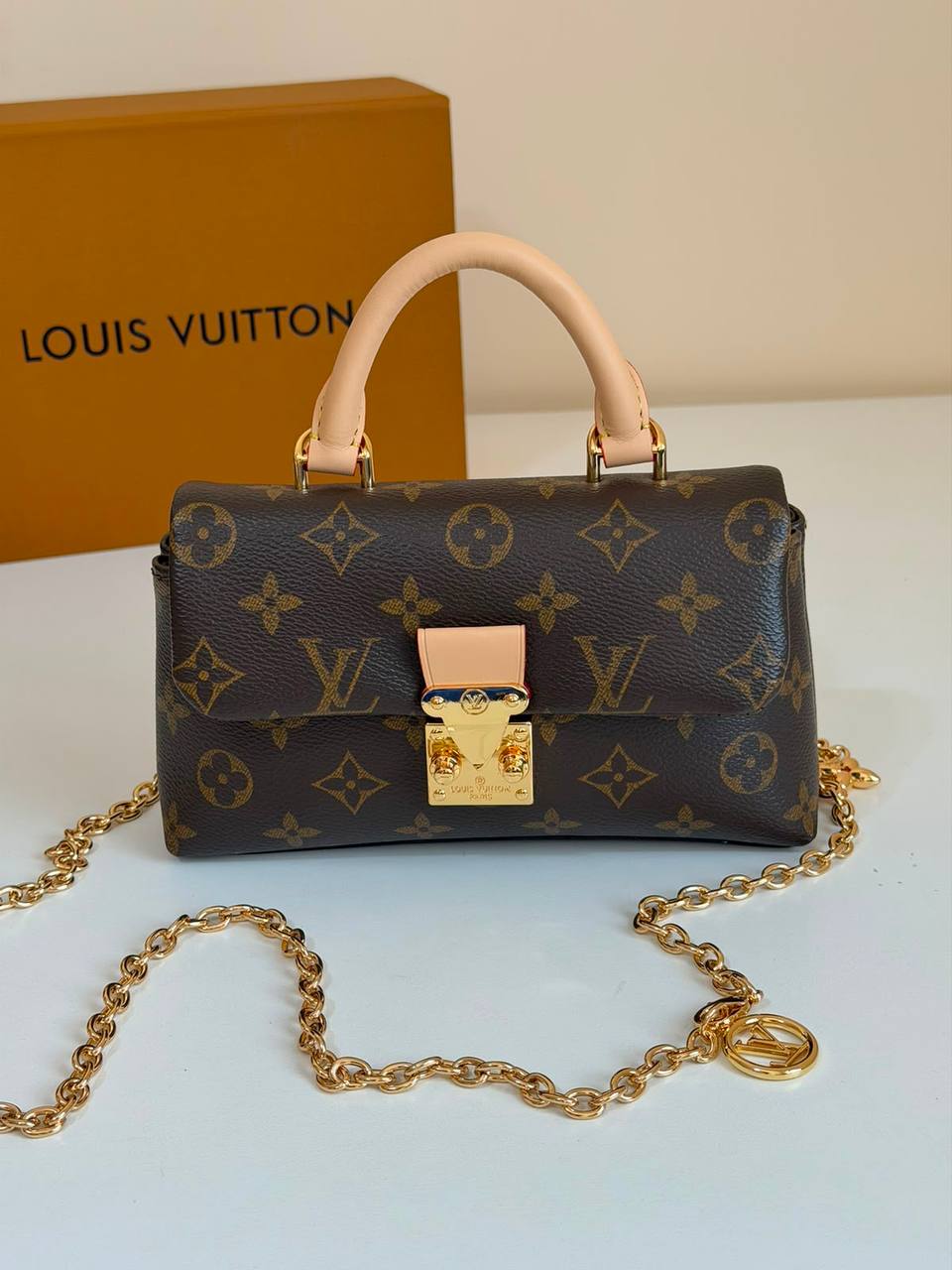 LV Master❣️❣️
250 dhs🇦🇪🇦🇪

Zain134
♥️♥️♥️