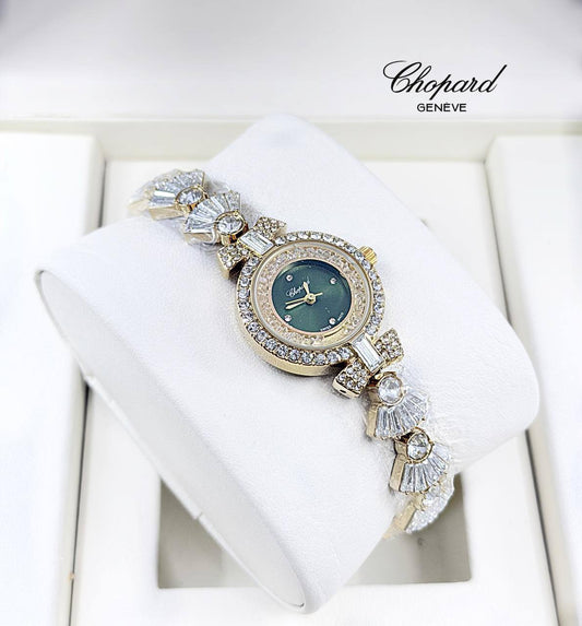 Ladies fancy chopard 
55 dhs✅

Zain29
♥️♥️♥️